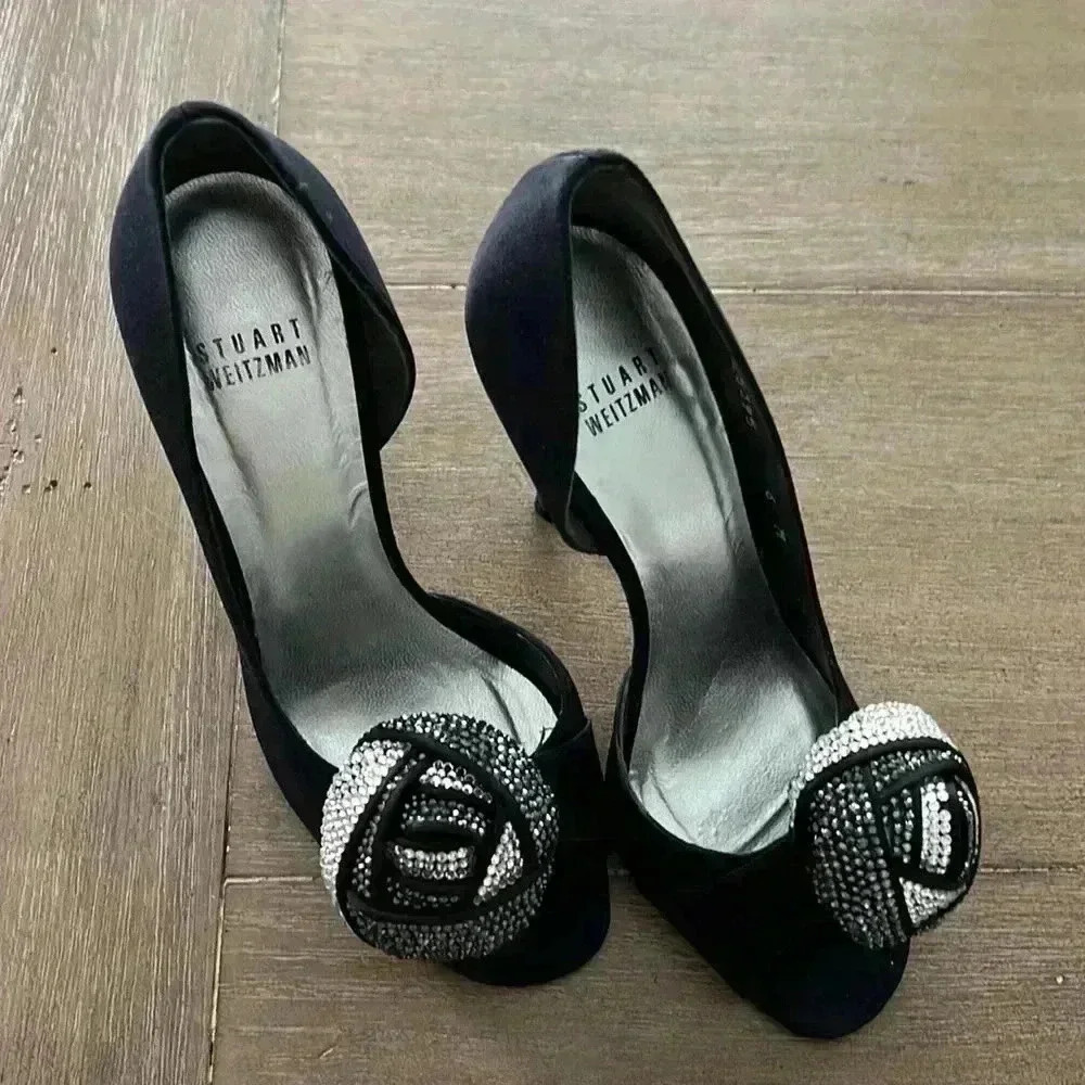 Stuart Weitzman Swarovski Crystal rose black heels